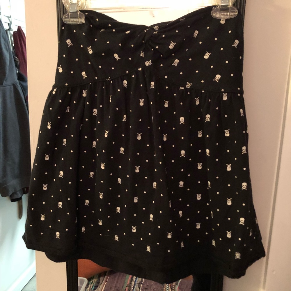 Twisted Tees Skull Tube Top